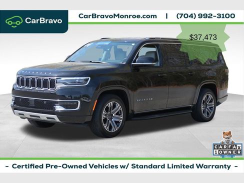 Used 2024 Jeep Wagoneer L Series II RWD image 1