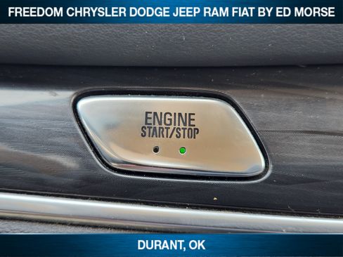 Used 2021 Buick Enclave Premium w/ Sun and Sites Package FWD image 16