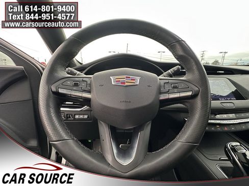 Used 2023 Cadillac XT4 Sport image 13
