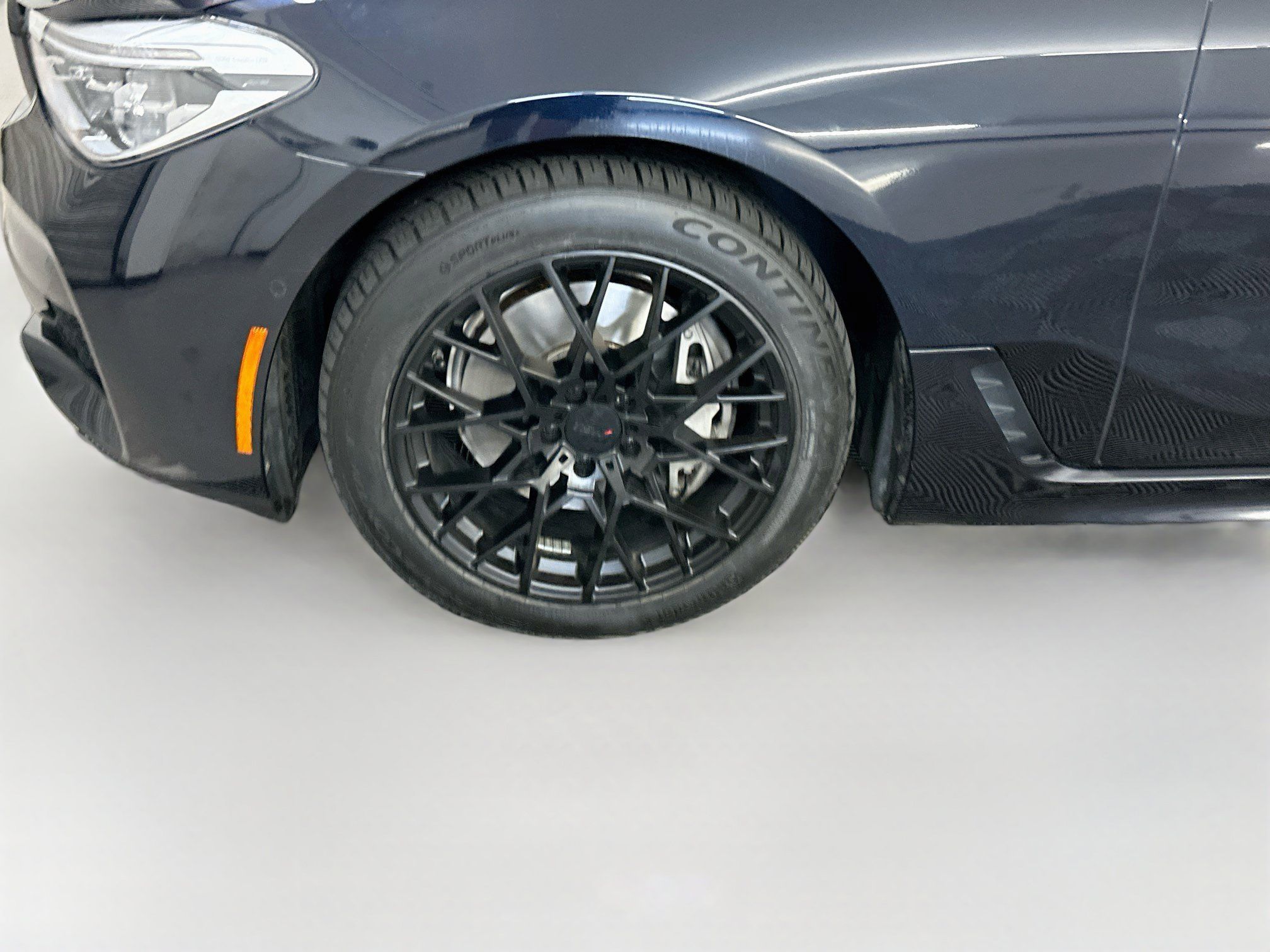 Used 2019 BMW 640i Gran Turismo xDrive w/ M Sport Package AWD/4WD image 11