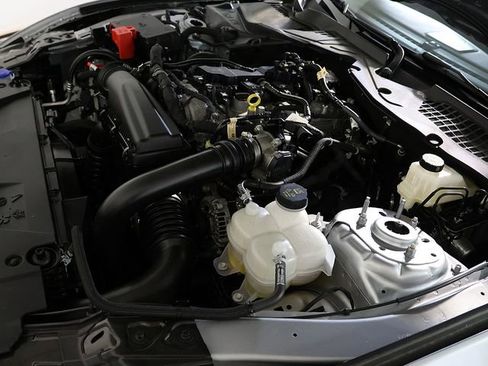 Used 2025 Ford Mustang Premium RWD image 34