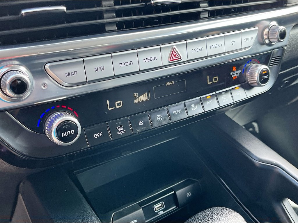 Used 2022 Kia Telluride LX AWD/4WD image 16