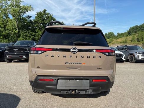 Used 2023 Nissan Pathfinder Rock Creek AWD/4WD image 4