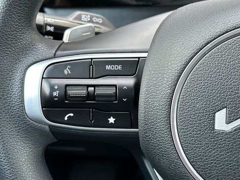 Certified 2025 Kia Sportage LX FWD image 26