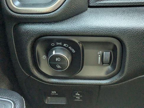 Used 2022 RAM 1500 Rebel w/ Off Road Group AWD/4WD image 21