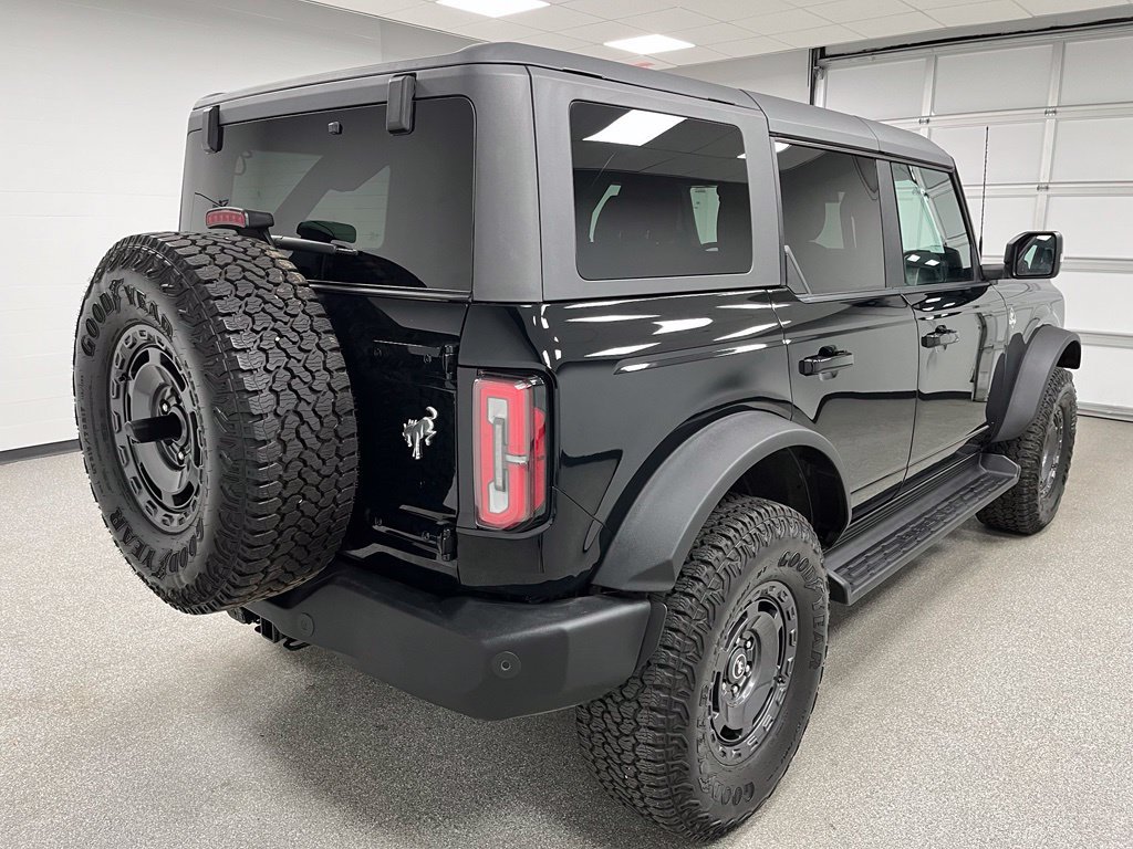 Used 2025 Ford Bronco Outer Banks w/ Sasquatch Package AWD/4WD image 10