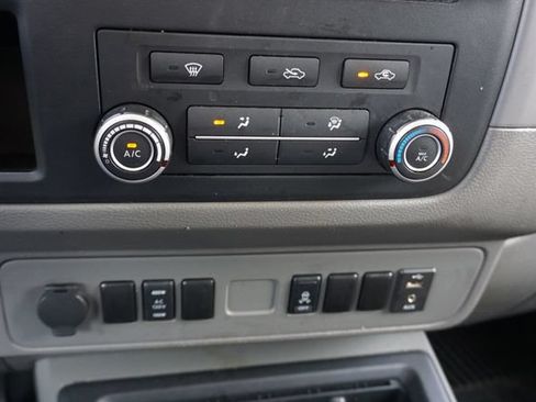 Used 2019 Nissan NV 2500 SV w/ Navigation Package RWD image 33