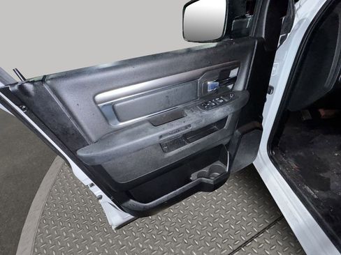 Used 2024 RAM 1500 Classic Warlock image 28