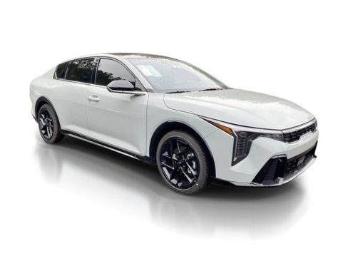 New 2025 Kia K4 GT-Line Turbo FWD image 2