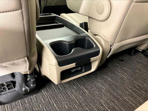 Used 2024 Honda Odyssey EX-L image 10