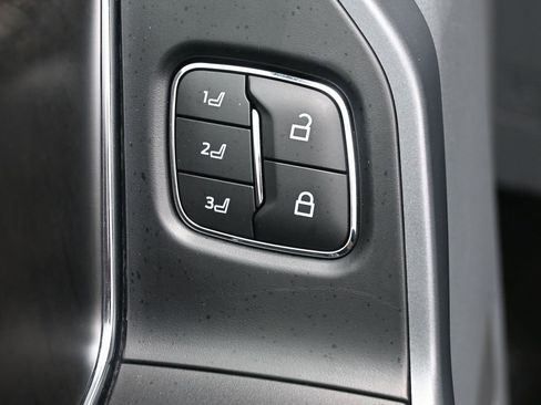 Used 2022 Ford F150 Lariat w/ Equipment Group 502A High image 14