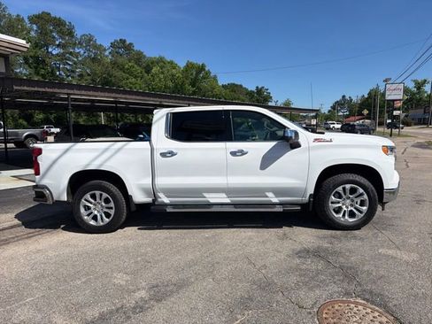 New 2026 Chevrolet Silverado 1500 LTZ AWD/4WD image 5