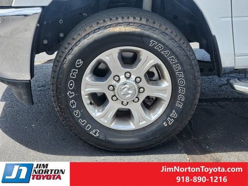 Used 2025 RAM 2500 Big Horn AWD/4WD image 13