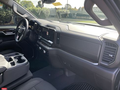 New 2026 GMC Sierra 1500 Elevation image 61