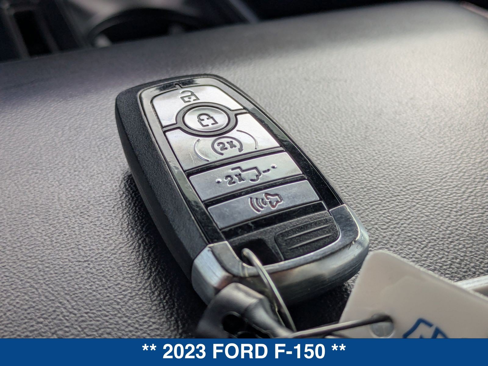 Used 2023 Ford F150 Raptor AWD/4WD image 46