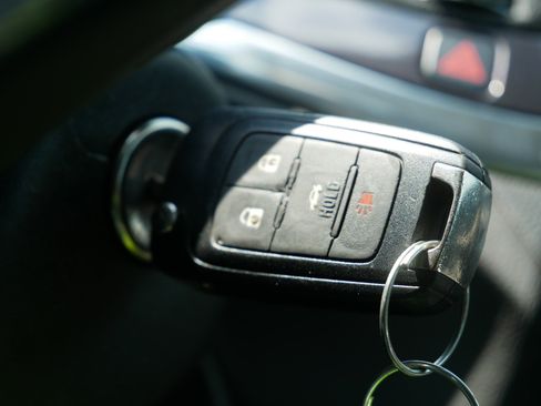 Used 2014 Chevrolet Impala LT FWD image 23