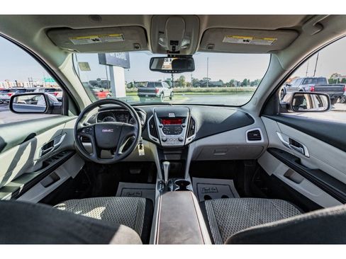 Used 2011 GMC Terrain SLE image 10