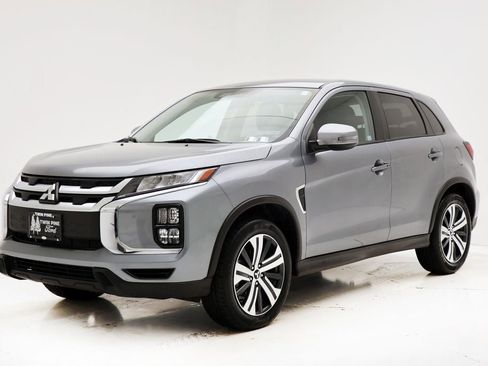 Used 2025 Mitsubishi Outlander Sport AWD image 2