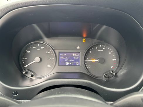 Used 2020 Mercedes-Benz Metris image 16
