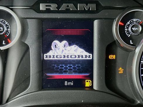 New 2026 RAM 1500 Big Horn AWD/4WD image 11