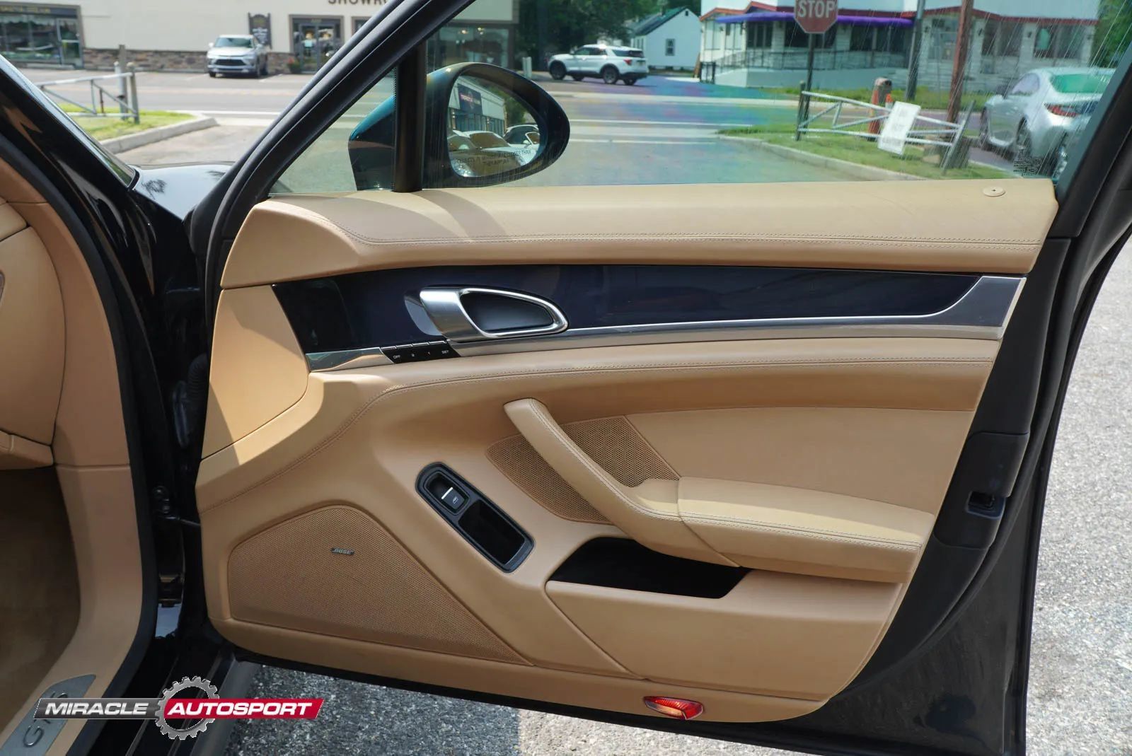 Used 2013 Porsche Panamera GTS AWD/4WD image 29
