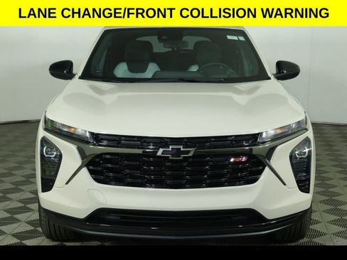 New 2026 Chevrolet Trax RS FWD image 10