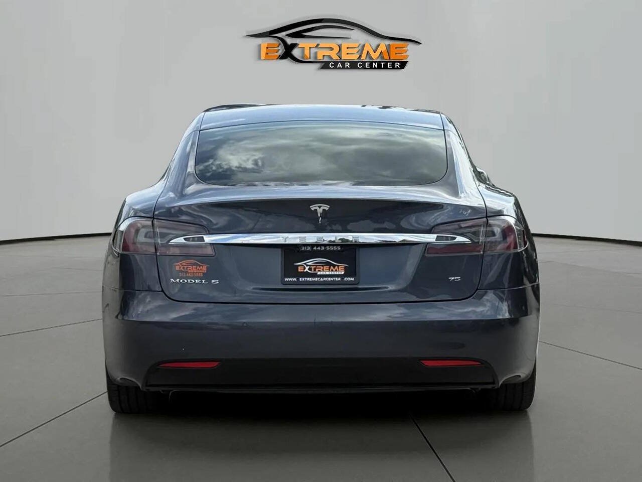 Used 2016 Tesla Model S RWD image 5
