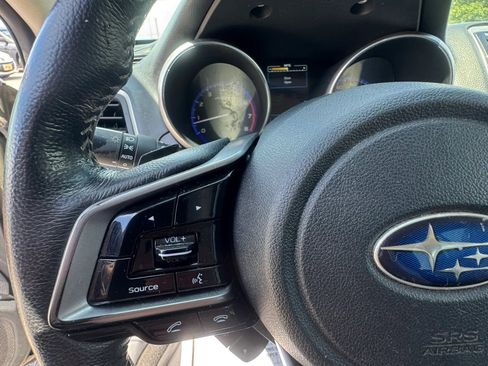 Used 2019 Subaru Outback 2.5i Touring w/ Popular Package #3A image 14