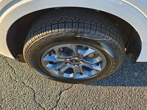 New 2026 Ford Maverick XLT w/ XLT Luxury Package image 10