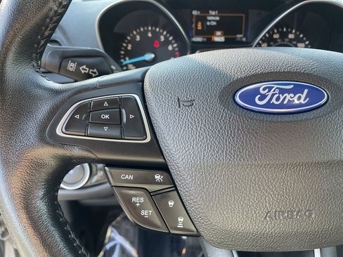 Used 2019 Ford Escape SEL AWD/4WD image 33