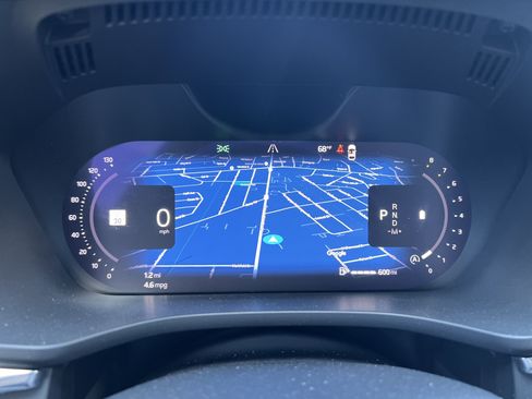 Used 2023 Volvo XC60 B5 Ultimate w/ Climate Package image 21