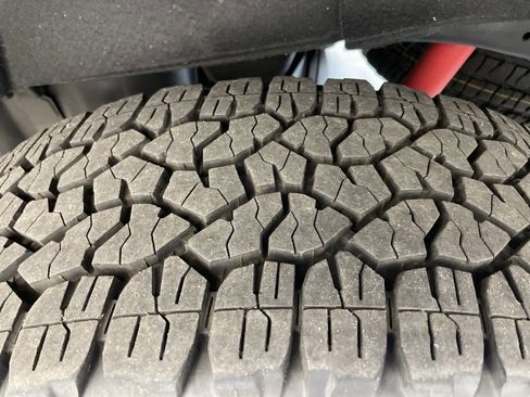 Used 2025 GMC Sierra 2500 Denali w/ Denali Reserve Package image 18