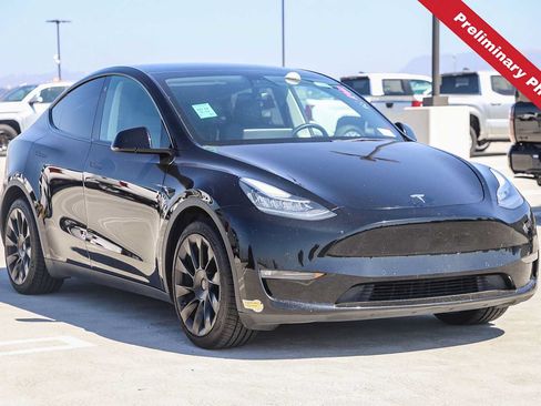 Used 2022 Tesla Model Y Long Range AWD/4WD image 3