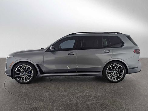 Used 2024 BMW X7 M60i w/ Executive Package image 39