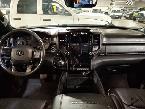 Used 2022 RAM 1500 Limited AWD/4WD image 6