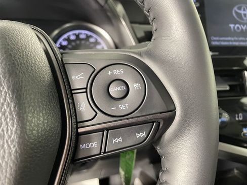 Used 2024 Toyota Camry SE w/ Cold Weather Package image 10