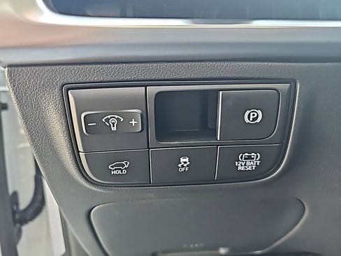 New 2026 Hyundai Tucson Limited image 15