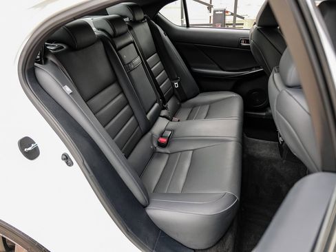 Used 2022 Lexus IS 350 F Sport image 48