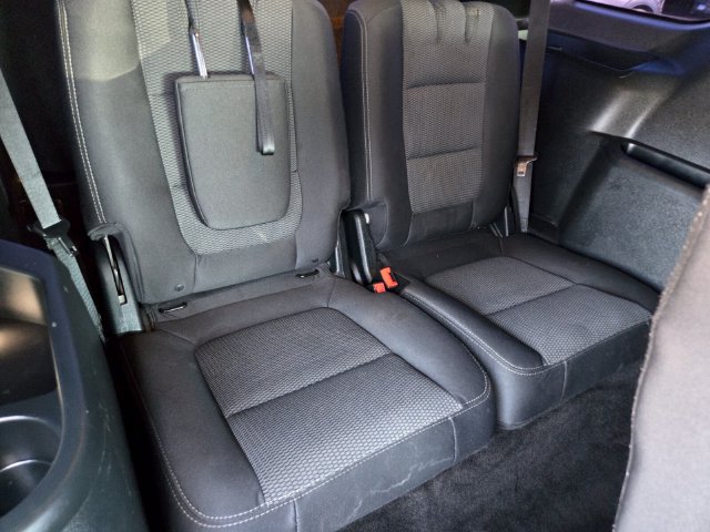 Used 2018 Ford Explorer XLT FWD image 14