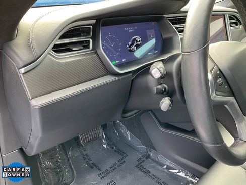 Used 2018 Tesla Model S 100D image 19
