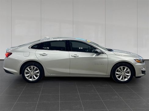 Used 2019 Chevrolet Malibu LT image 6