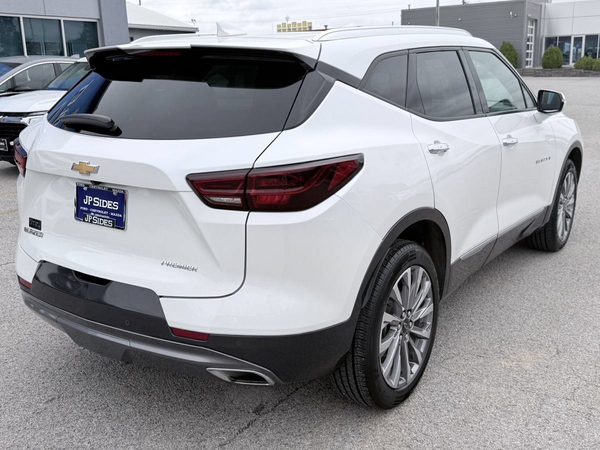 Used 2023 Chevrolet Blazer Premier w/ LPO, Cargo Package FWD image 5