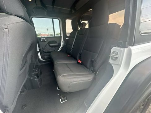 Used 2020 Jeep Wrangler Unlimited Sport AWD/4WD image 24