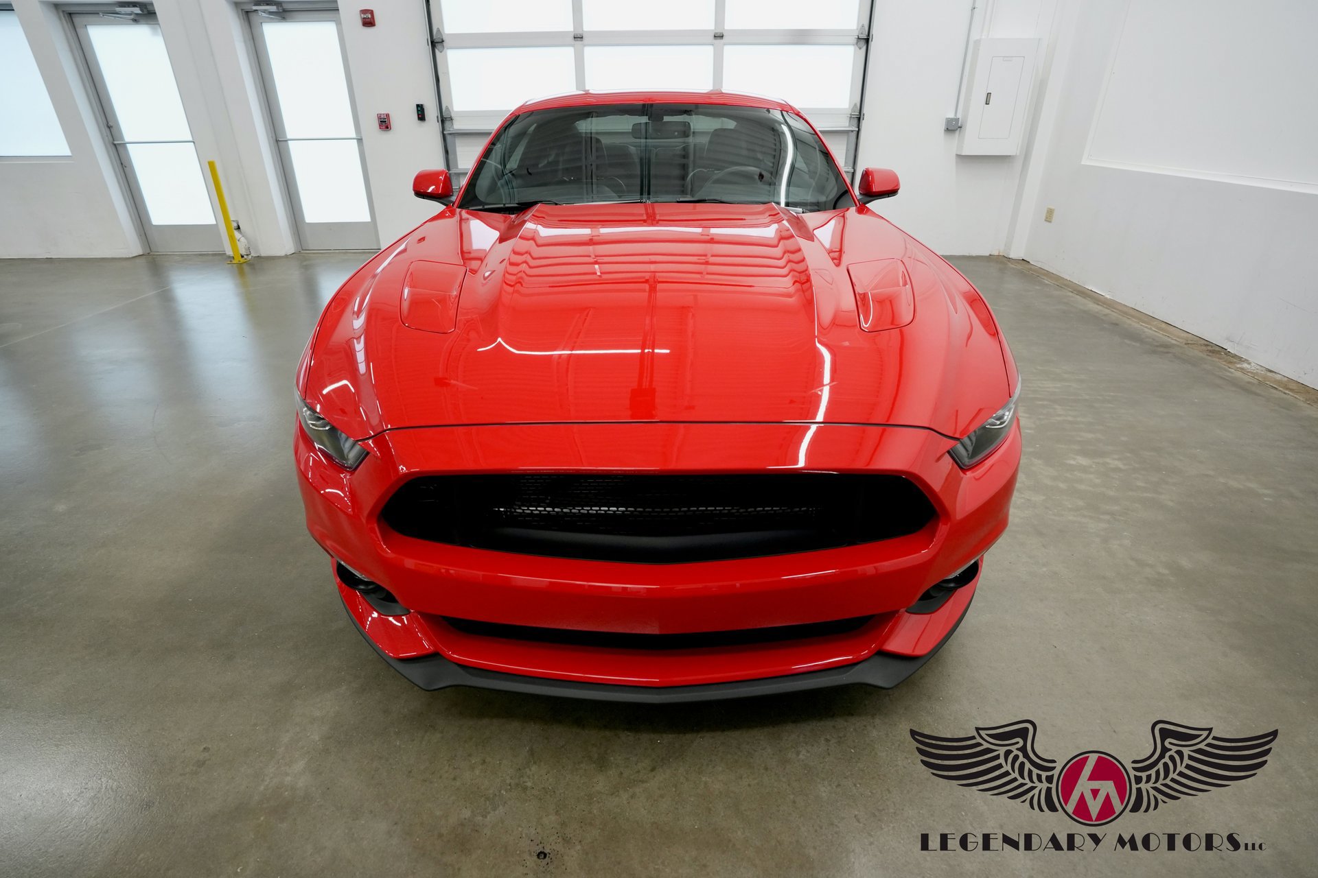 Used 2017 Ford Mustang GT RWD image 8