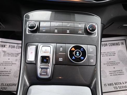 Used 2021 Hyundai Santa Fe SE AWD/4WD image 16