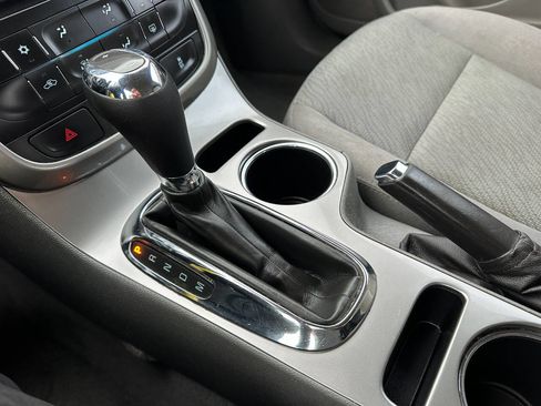 Used 2015 Chevrolet Malibu LS image 43