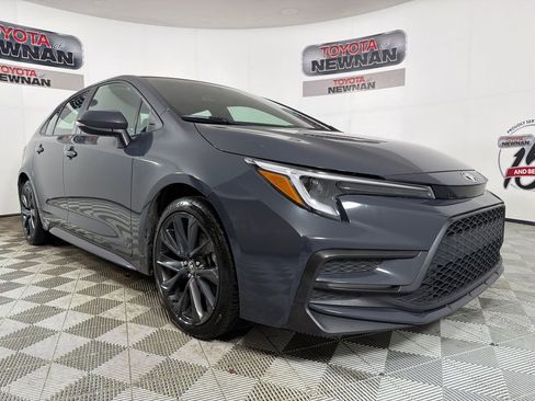 Used 2024 Toyota Corolla SE image 1