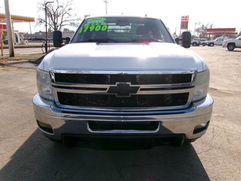 Used 2011 Chevrolet Silverado 3500 LT w/ Convenience Package image 7