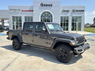 New 2026 Jeep Gladiator Sport video 1