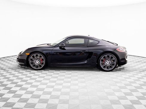 Certified 2015 Porsche Cayman GTS image 2